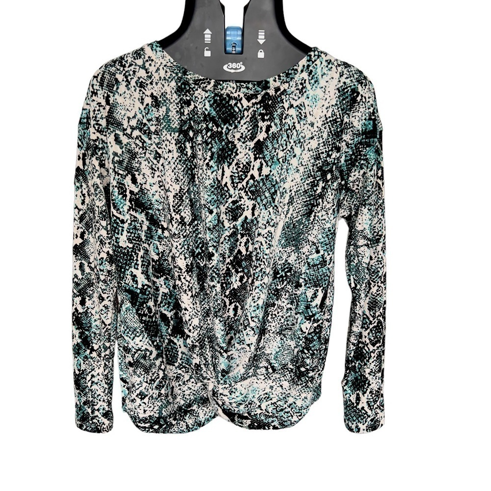Fever Women’s Teal Multicolor Animal Print Snake Print Long Sleeve Shirt Size M